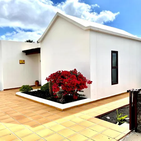 Pilar Villa *